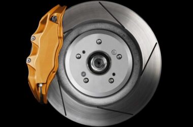 عیب‌یابی لنت ترمز
