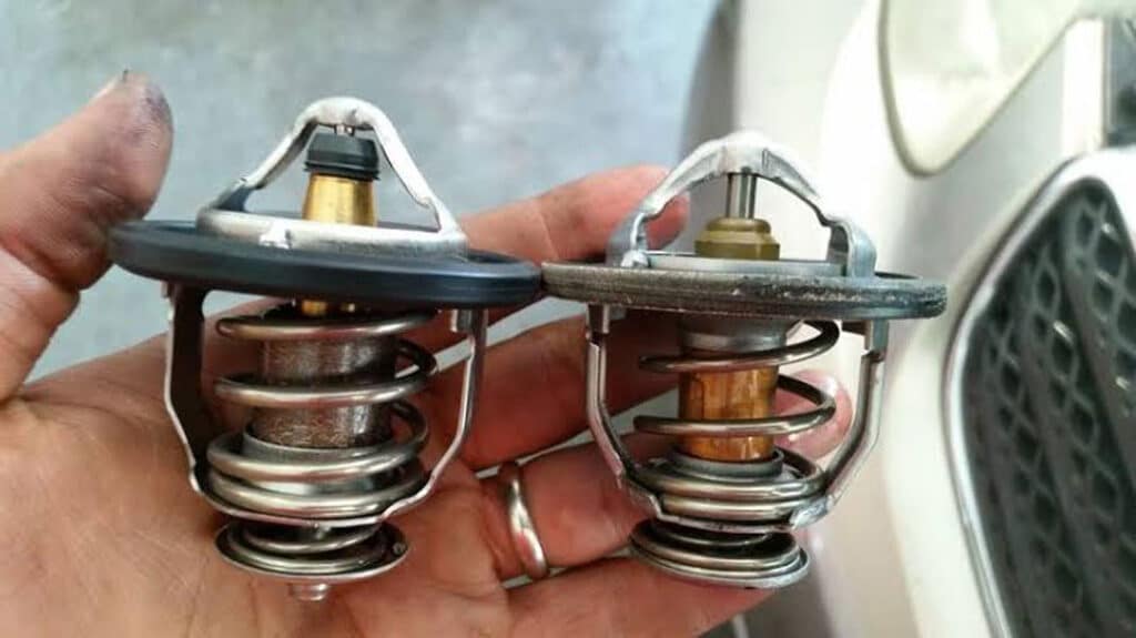 ترموستات خودرو چیست؟